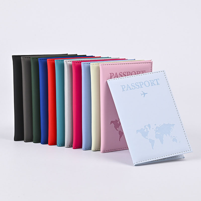 Travel Accessories India - عاشق خريطة العالم غطاء جواز السفر